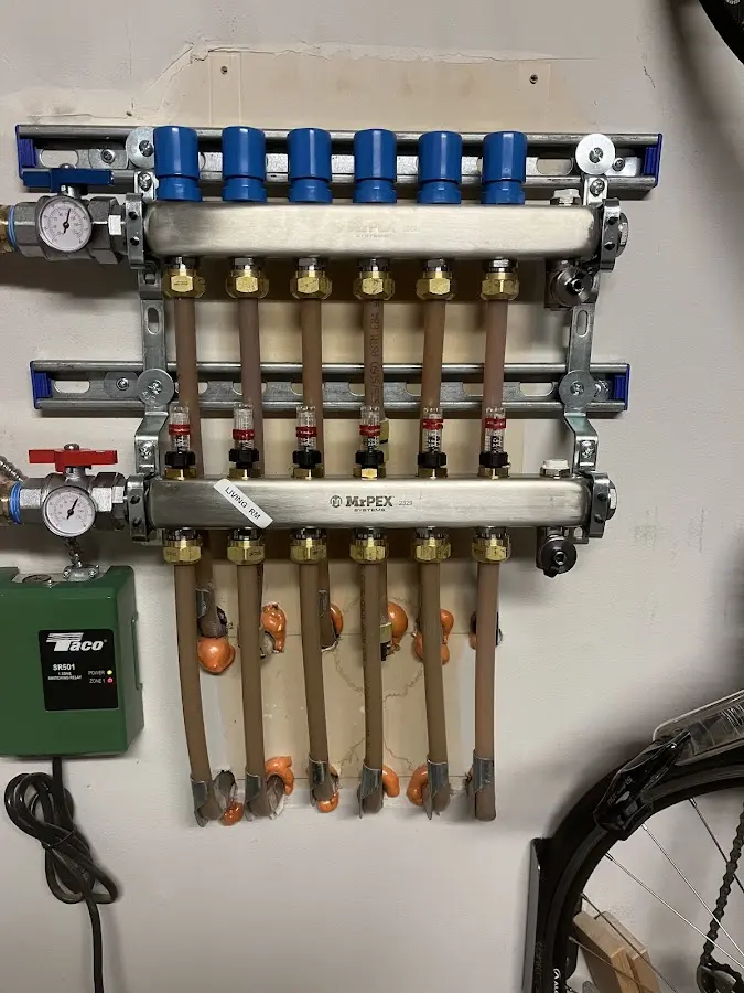 Plumber performing Gas Leak Detection at a residential property in Plant City